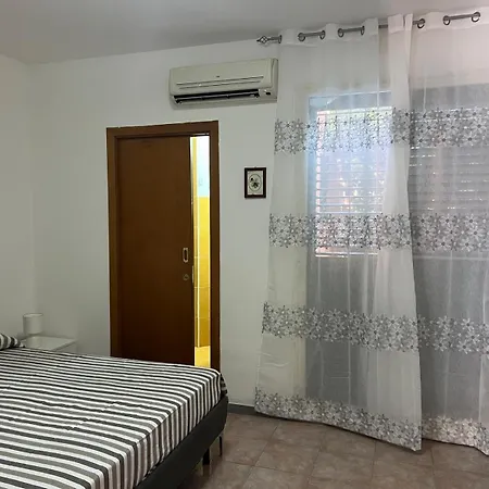 Borgo Palombaio Sea Tatil Evi *