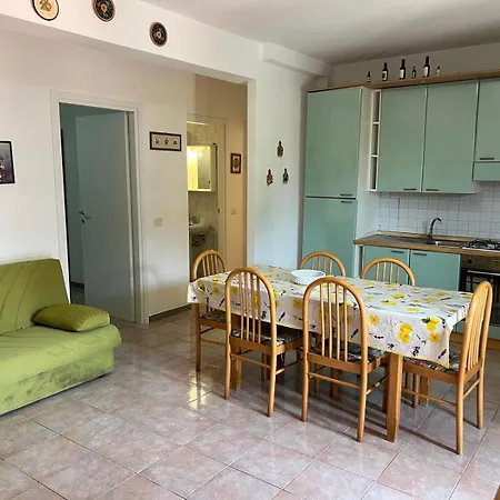 Borgo Palombaio Sea Tatil Evi *